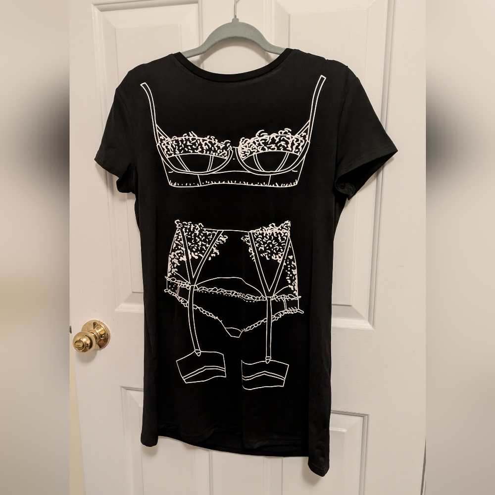 Black Graphic Nightdress